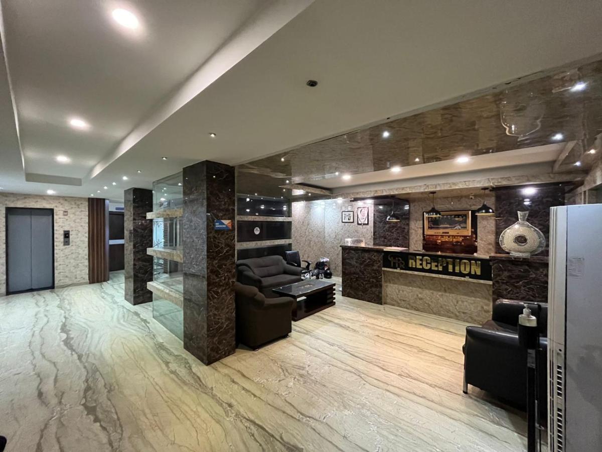 Hotel Pratap Residency Ранчи Экстерьер фото