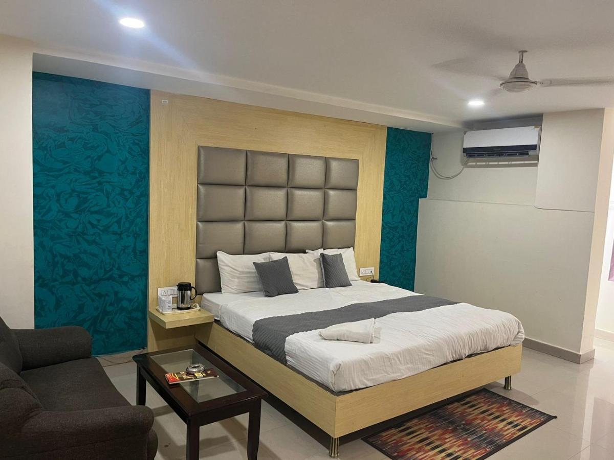 Hotel Pratap Residency Ранчи Экстерьер фото